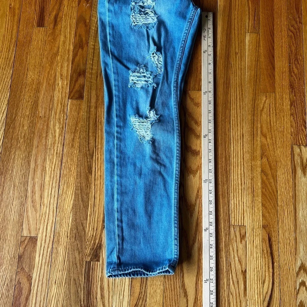 Forever21 High Rise Jeans - Picture 5 of 5